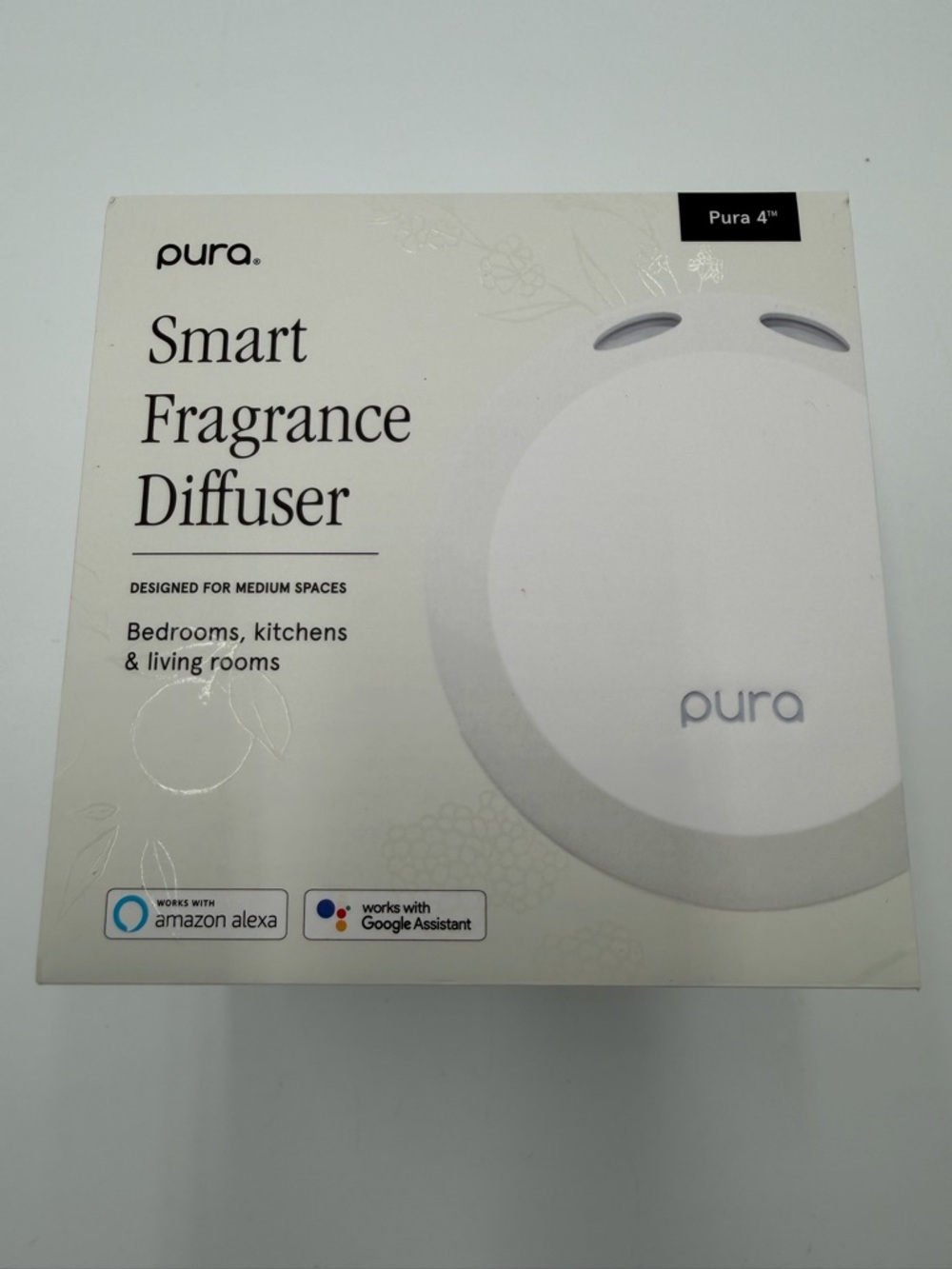 Pura Smart Fragrance Diffuser set including Linens & Surf and Yuzu Citron